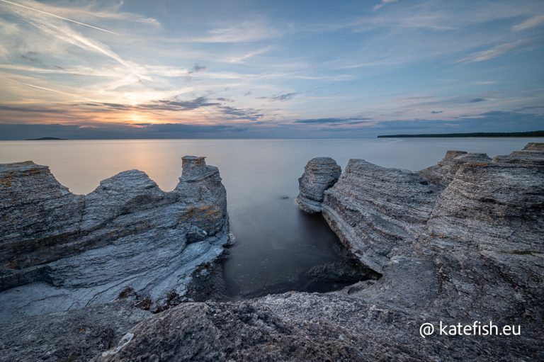 Beim Landschaft fotografieren auf Öland kommt man an den bis 4m hohen Byrums Raukas nicht vorbei.